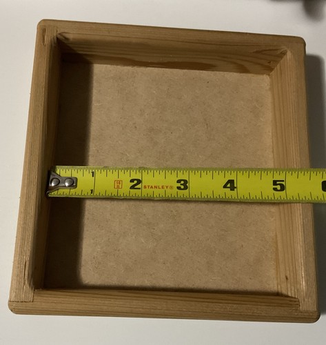 Scatola in legno con coperchio incernierato manico acrilico e chiusura in metallo conservazione oli essenziali? - Foto 15 di 20
