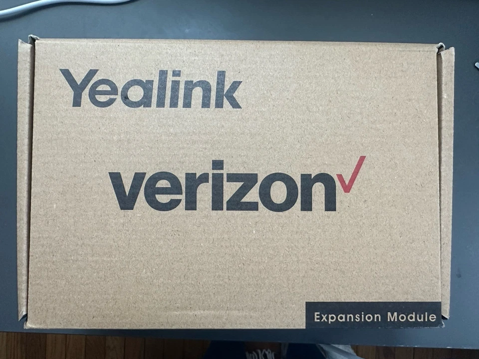 Yealink Verizon EXP40 LCD Expansion Module NEW for SIP-T46S, T46G, T48S, T48G - Image 2 of 2
