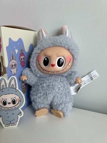 Exiting Macaroon Saseme bean Doll - Picture 4 of 5