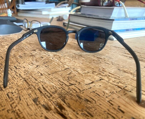 QUAY WALK ON SONNENBRILLE-SCHWARZES GESTELL-POLARISIERT-126-GLÄSER KATZE 3-LICHTGEBRAUCH-COOL - Bild 3 von 4
