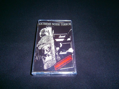 EXTREME NOISE TERROR - Phonophobia. Tape - Picture 1 of 3