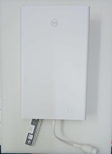 Huawei H352-381 5G CPE MAX 5 POE RJ45 Nano SIM 5.4 Gbps - Picture 2 of 8
