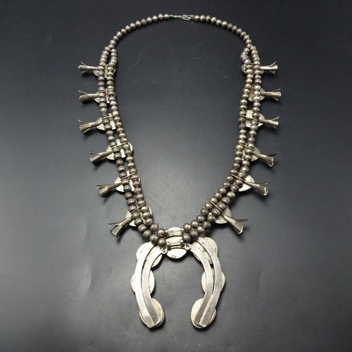 Unsigned CLASSIC Vintage Sterling Silver TURQUOISE Squash Blossom NECKLACE 282g - Picture 8 of 12