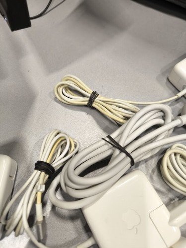 Lot of 20 Apple Adapters - For Parts, Signs of Use, No Packaging - Zdjęcie 13 z 16