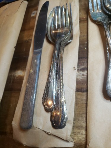 25 PC Original Package H&T MFG Holmes & Tuttle SILVERPLATE Wentworth Silverware - Picture 6 of 11