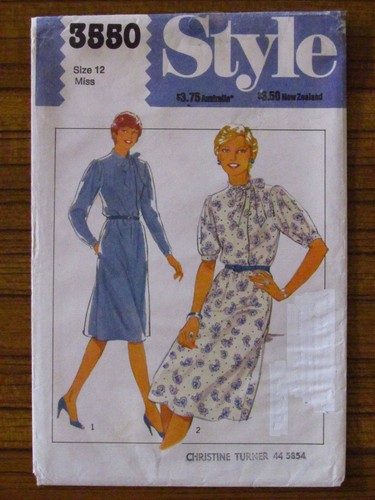 STYLE PATTERN - 3550 LADIES DRESS ASYMMETRICAL CLOSING NECK TIE SIZE 12 UNCUT - Picture 1 of 2