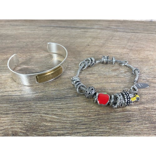 NYC Charm Bracelet and Set Lot Duo Boho Collection New York - Picture 2 of 11