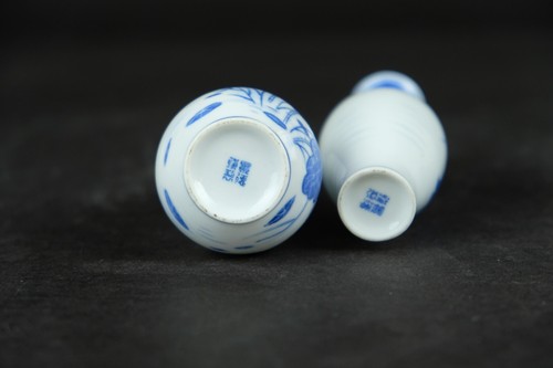 two blue and white chinese eggshell porcelain small vases, 20th century - Picture 2 of 5