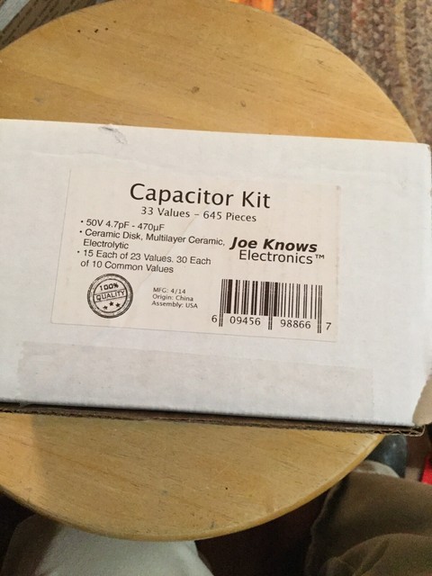Joe Knows Electronics 33 Value 645 Piece Capacitor Kit