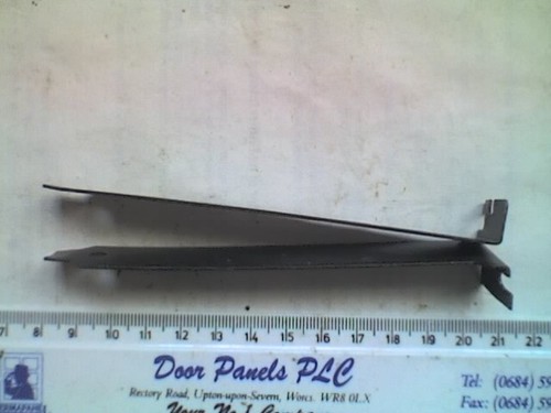 2 x Black Full height ISA / PCI metal expansion slot blanking plate - USED - C - Afbeelding 2 van 2