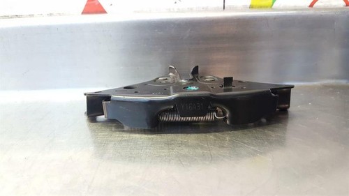 NISSAN E-NV200 EVALIA 2015 - HAUBENSCHLOSS FANGMECHANISMUS - Bild 9 von 11