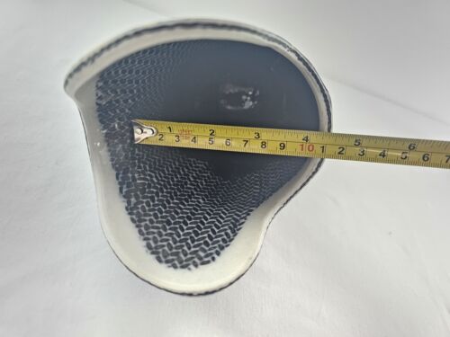 Below The Knee Prosthetic Leg Socket/Cup Carbon Fiber - Picture 4 of 7