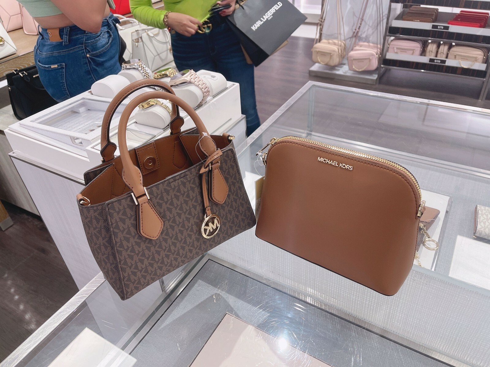 michael kors daria