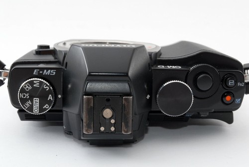 Olympus Om-D E-M5 16.1MP 14-42mm Objectif Noir [ EXC Avec / Boîte,8GB SD,Flash [ - Photo 6 sur 12