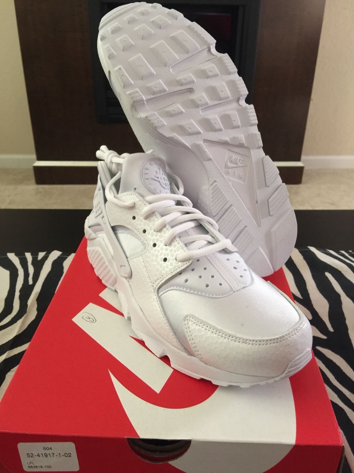 NIKE AIR HUARACHE all White RUN PRINT ALOHA PACK RED FLORAL BLACK sunset NIKE AIR HUARACHE all White RUN PRINT ALOHA PACK RED FLORAL BLACK sunset