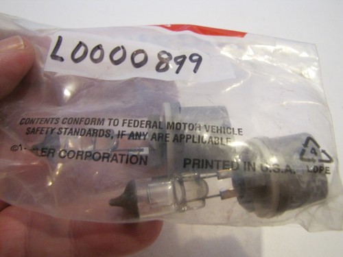 NOS NIOB 2001-2005 CHRYSLER DODGE MOPAR FOG LAMP BULBS (2) L0000899 READ - Bild 2 von 3
