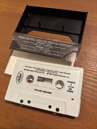 Hollies Greatest Cassette 1980 Capitol UNTESTED EXCELLENT FS - Picture 3 of 4