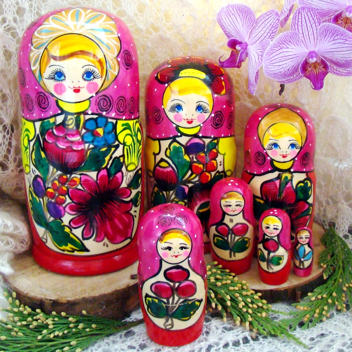 Olga aux violettes - Poupées russes 17 cm série de 5