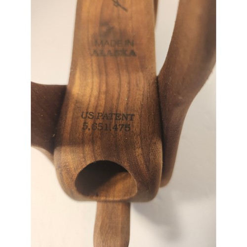 Darryl D. Fenton Wooden Pooping Moose Candy Dispenser Made In Alaska Signed - Picture 17 of 18