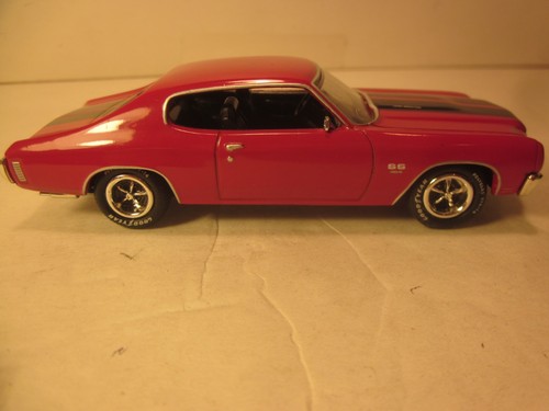 MATCHBOX YESTERYEAR, MUSCLE CAR, 1/43 DIECAST, 1970 RED CHEVELLE SS 454 COUPE - Picture 2 of 8