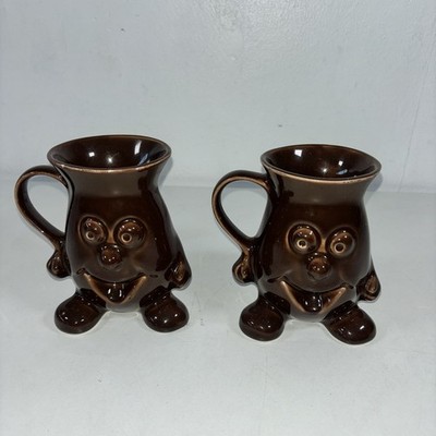 Vintage Cadbury Neuheit Keramik Tasse Chuckles Happy Cocoa Bean Heiße Schokolade x2