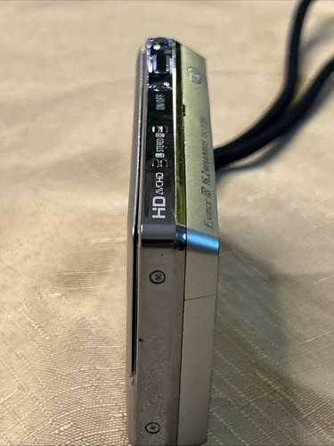 SONY CyberShot DSC-TX100V 16.2MP CMOS Vintage Digital Camera -100% Working - Picture 9 of 9