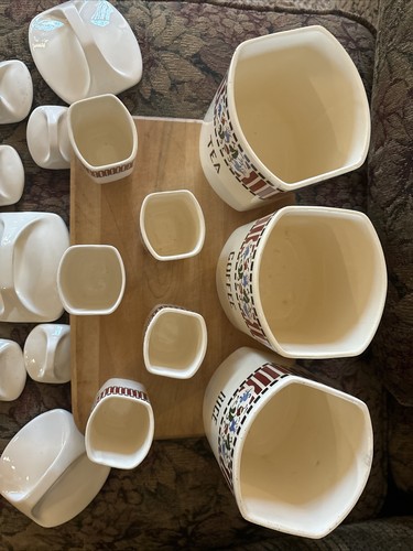 Canister/Spice Set 1940s Czechoslovakian 8 pc W/lids Ceramic Yvonne - Picture 3 of 9