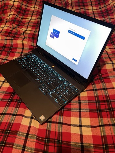 Alienware Area 51M Laptop I9-9900K, 16GB RAM, 2x1TB SSD, 8GB RTX 2080, 17.3" FHD - Picture 4 of 7