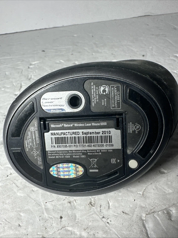 Microsoft Natural Wireless Laser Mouse 6000 (1) - Image 3 of 3