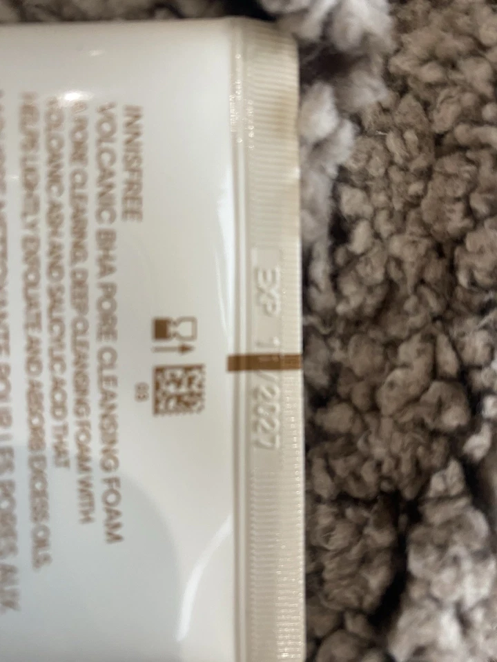 Пена для очистки пор innisfree Volcanic BHA, 5,29 жидких унции, НОВАЯ ЗАПЕЧАТАННАЯ, K-Beauty - Изображение 3 из 4