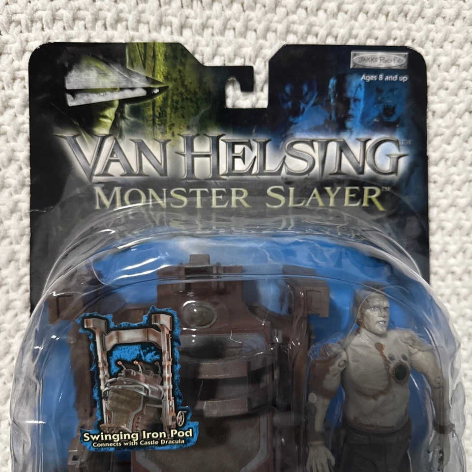 JAKKS VAN HELSING Frankenstein’s Monster with Iron Pad Playset Collectible - Image 2 of 4