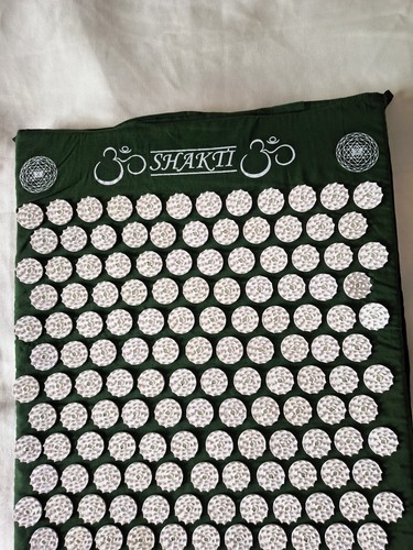 Shakti Mat Original Level 2 Acupressure Mat Green Tension Relief - Picture 2 of 6