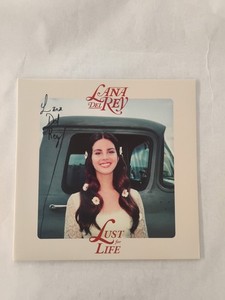 Lana Del Rey 直筆サイン Lana Del Rey 直筆サイン - 洋楽新品 通販