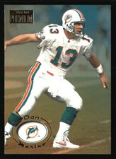 Dan Marino 1996 SkyBox Premium #92 FOOTBALL Card