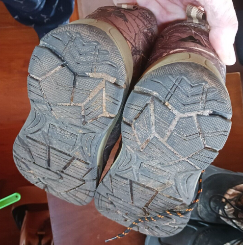 2 Pair of Boots Shoes Camo Itasca Insulated Boots Camo Size 3 Ozark Trail Shoes - Picture 4 of 8