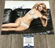 EIZA GONZALEZ SIGNED FROM DUSK TILL DAWN 11x14 PHOTO A w/PROOF & BECKETT BAS COA EIZA GONZALEZ SIGNED FROM DUSK TILL DAWN 11x14 PHOTO A w/PROOF & BECKETT BAS COA