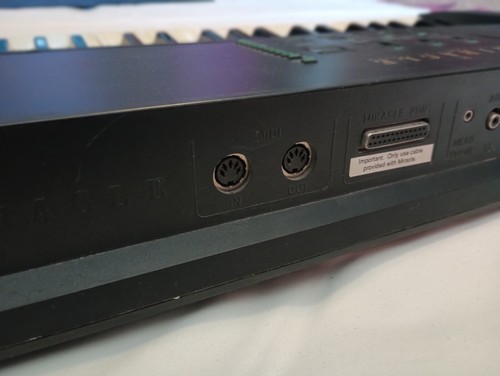 The Miracle Piano Teaching System MIDI Keyboard Tested Works - Picture 12 of 12