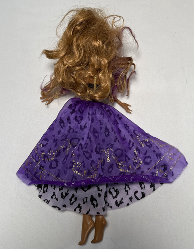Monster High 13 Wishes Clawdeen Wolf Doll - 2008 - Picture 4 of 15
