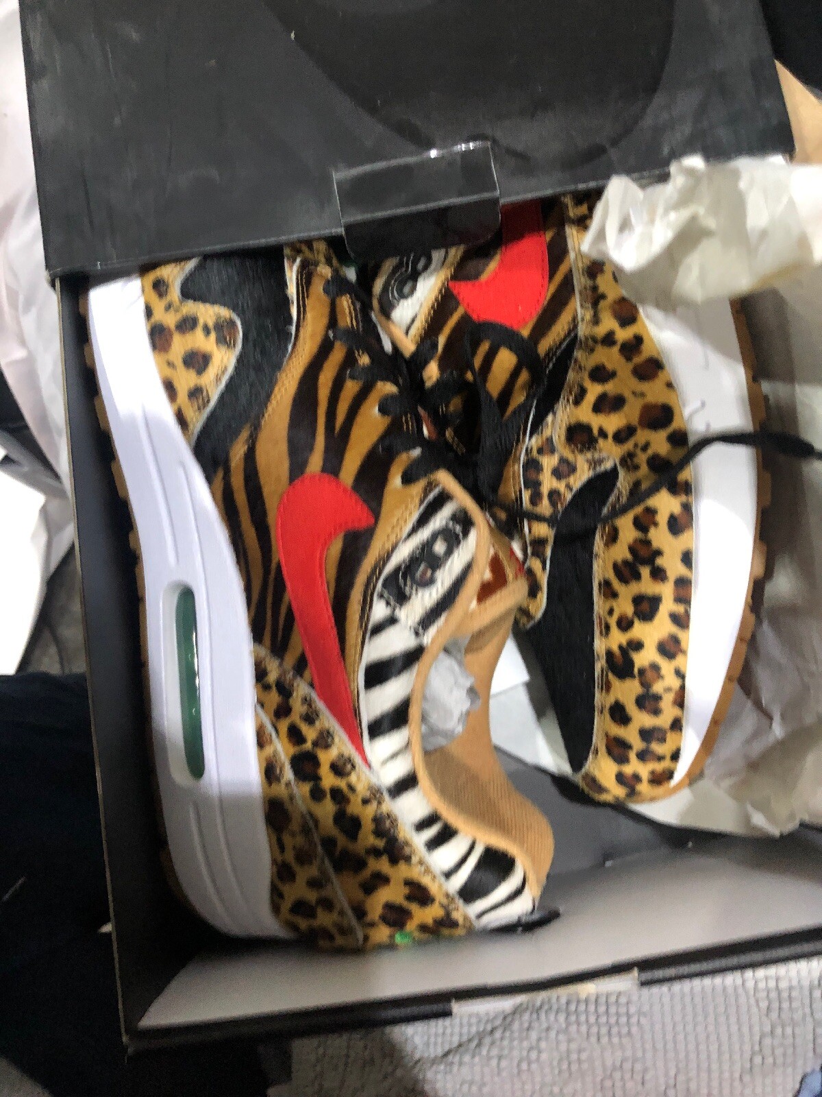 Nike Air Max 1 DLX Confezione da 11 Regno Unito Animal NUOVO CON SCATOLA Dead Stock Nike Air Max 1 DLX Confezione da 11 Regno Unito Animal NUOVO CON SCATOLA Dead Stock
