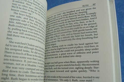 RUTH, A Novel, Henderson & Smith, 1985 Guideposts HC, ALL CLEAN, Bible based - Picture 8 of 8