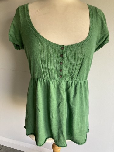 White Stuff Ladies Green Short Sleeveless Top / Jumper Size 10. Great Condition.