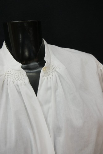 Gr.46 Dirndlbluse weiß Bluse für Dirndl Baumwollmischung schlicht B10574 - Bild 1 von 3