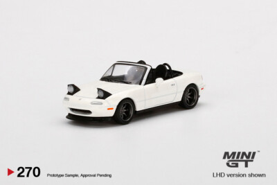 Mini GT 270 Mazda Miata MX-5 (NA) Wersja dostrojona Biała