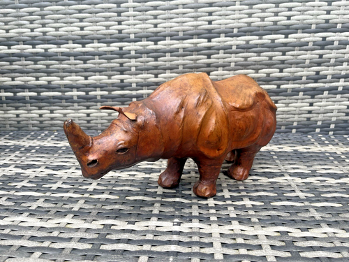 VINTAGE 60er JAHRE LEDERFELL BOLSTER HOLZ NASHORN NASHORN ZOO TIER ORNAMENT - Bild 2 von 15