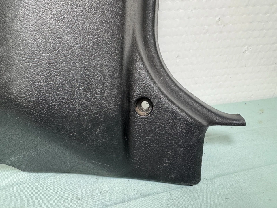 87-90 Nissan Pulsar NX N13 правосторонняя откидная панель под приборную панель ковер - Изображение 4 из 4