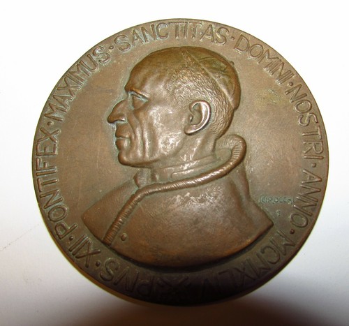 PIO XII 1944 MEDAGLIA MONOFACCIA BRONZO GRANDE MODULO 65 mm.100 gr. Scirocchi - Picture 3 of 3