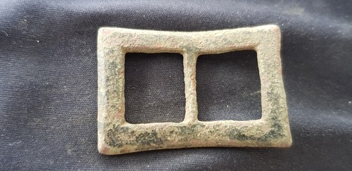 Nice 1700 hundreds copper alloy buckle, please read description. L98L