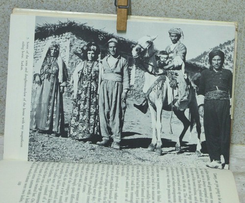 Daughters of Allah: Among Moslem Women in Kurdistan ~ SIGNED Henny Harald Hansen - Picture 11 of 12