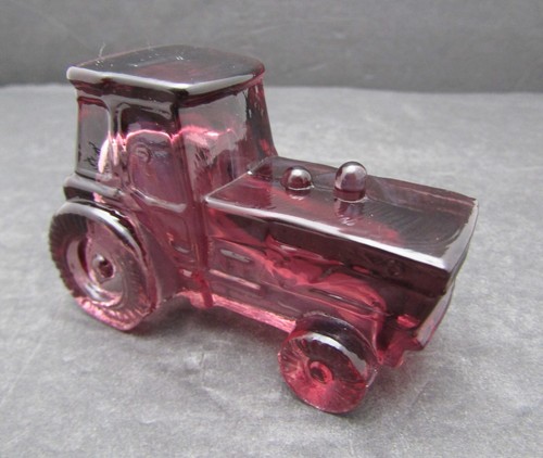 Boyd Art Glass 1997 Purple Frost Amethyst Farm Tractor Figurine R Series #1 - Picture 22 of 24