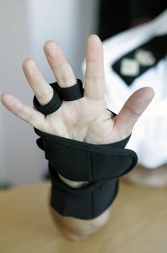 Metal Detector Sensor Mitt, Sensor Glove (single unit) - Picture 2 of 4